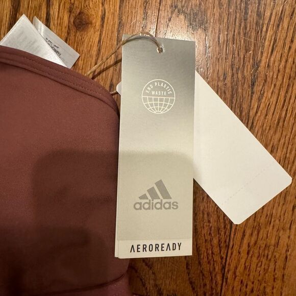 NWT New Adidas Strappy Back Yoga Sports Bra Quiet Crimson Purple Small DD Cup - Picture 3 of 4